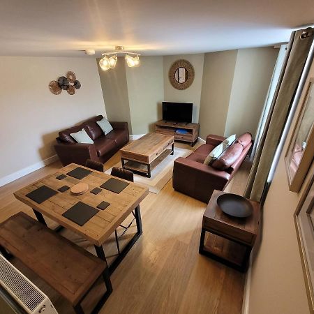 Llys Bach Apartment At Llys Aeron Aberaeron Extérieur photo