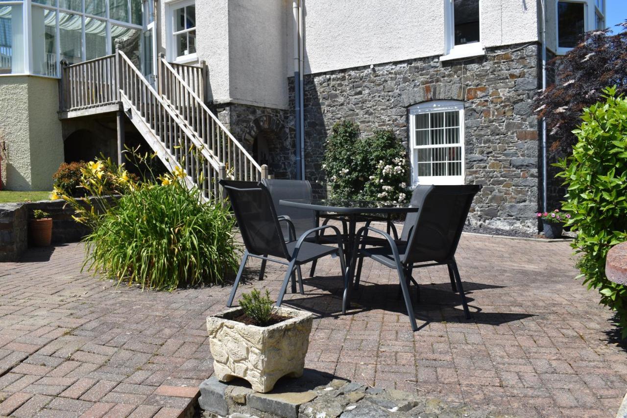 Llys Bach Apartment At Llys Aeron Aberaeron Extérieur photo